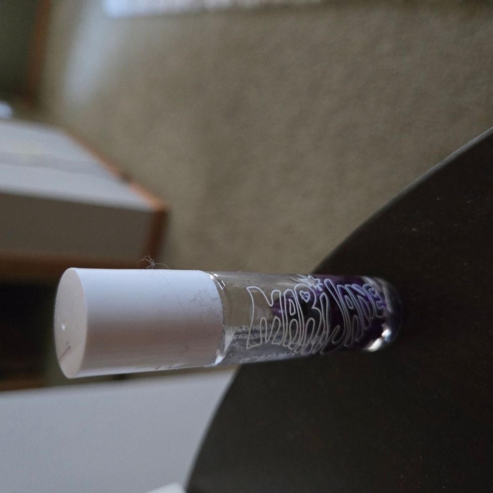Urban Outfitters Purple Rollerball Boho Lip Mary Jane Mositure Grape Floral Glos - Picture 2 of 16